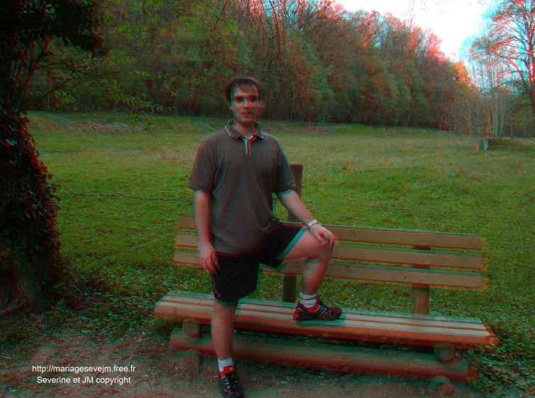 http://mariagesevejm.free.fr/JMbanc2_3D.jpg